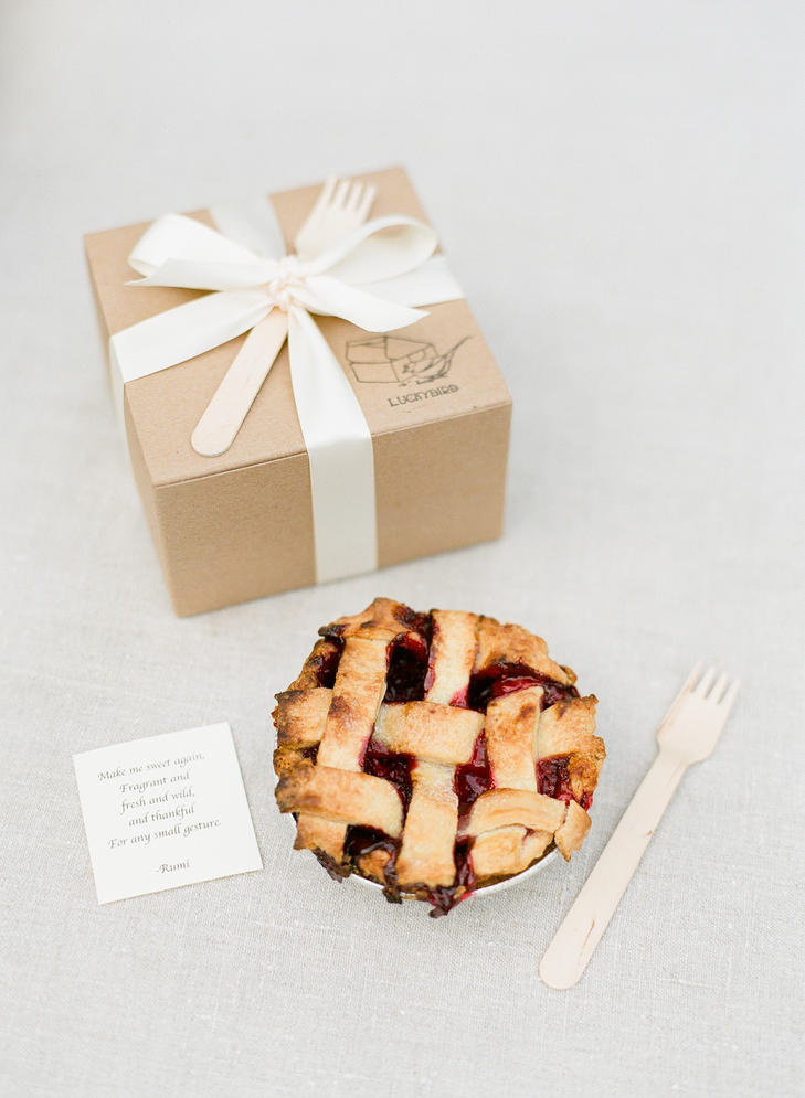 Favor Party Pie